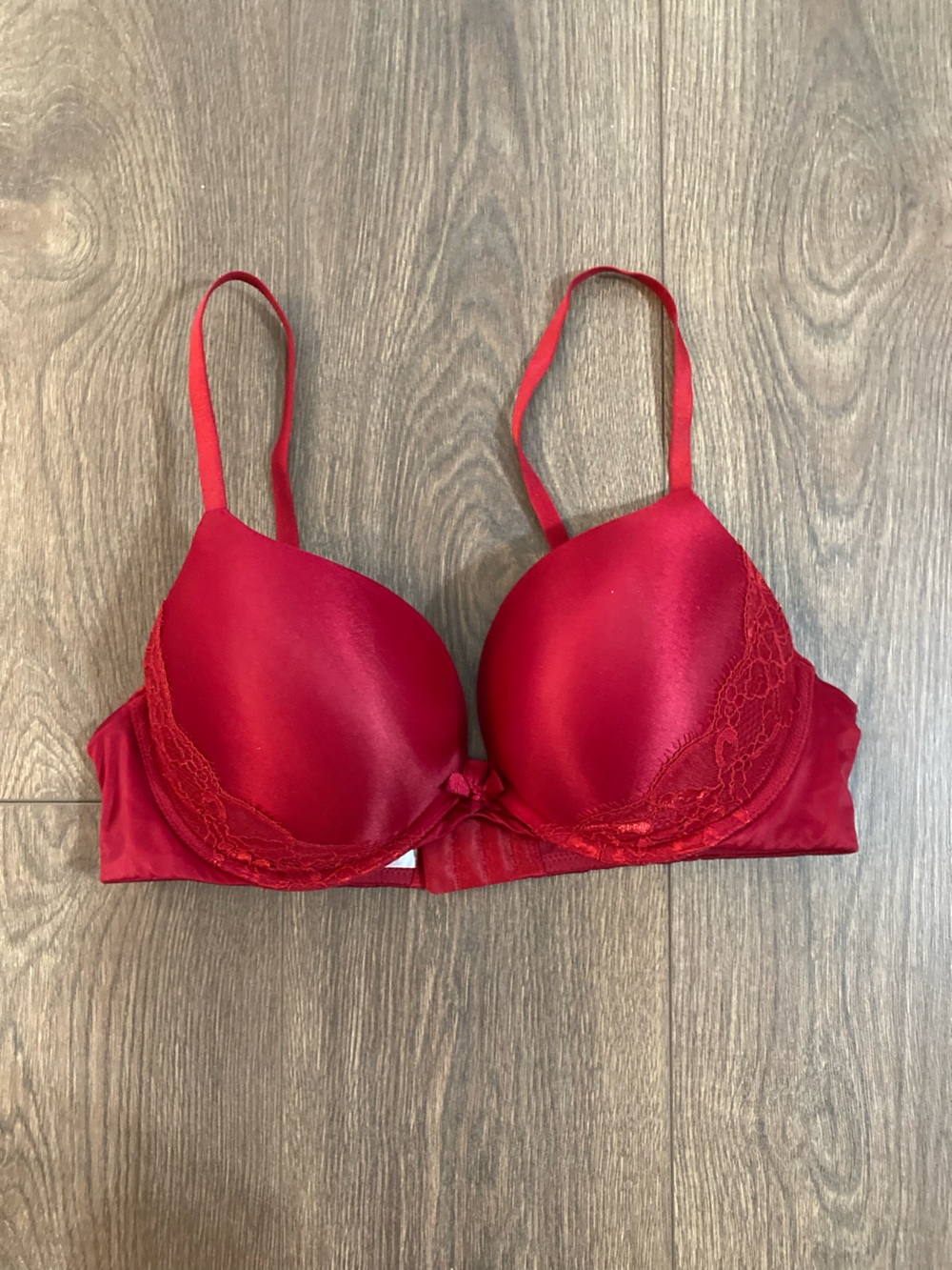 Ambrielle Women's Plunge Push Up Bra Red Size 36B